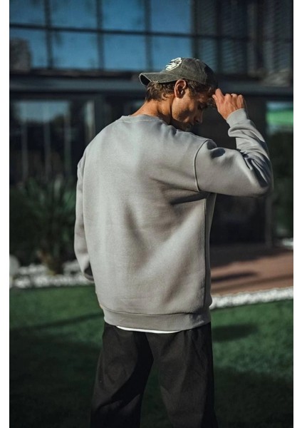 Kışlık Bisiklet Yaka Üç Iplik Basic Sweatshirt - Boyalı Gri fırsatları