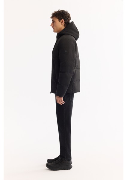 Erkek Siyah Kapüşonlu Su İtici Rüzgar Geçirmez -7°C Dayanıklı Şişme Comfort Fit Mont A52Y6184 modelleri