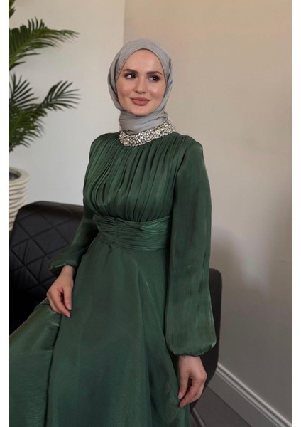 Talya Boynu Taşlı Abiye Zümrüt modelleri