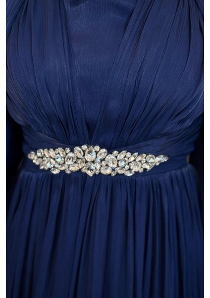 Solea Kolları Pelerinli Taşlı Abiye Lacivert indirimleri