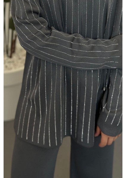 Verona Taşlı Fermuarlı Kapüşonlu Takım Füme fırsatları