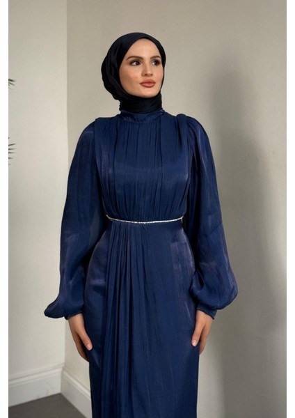 Shay Beli ve Kolu Baget Taşlı Abiye Janjan Abiye Lacivert modelleri