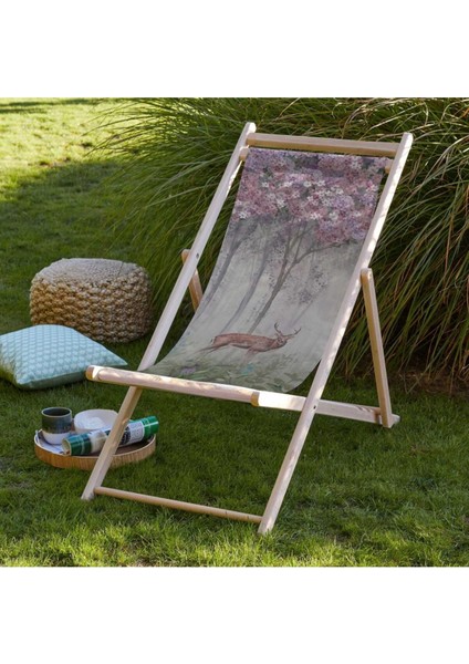 Purple Mini Flowers And Gazels Katlanır Şezlong (Ahşap Fırınlanmış Gürgen Ağacı, Süet Kumaş)