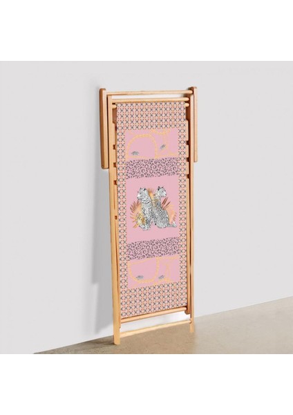 Pembe Leopar Tasarımlı Katlanır Şezlong (Ahşap Fırınlanmış Gürgen Ağacı, Süet Kumaş)