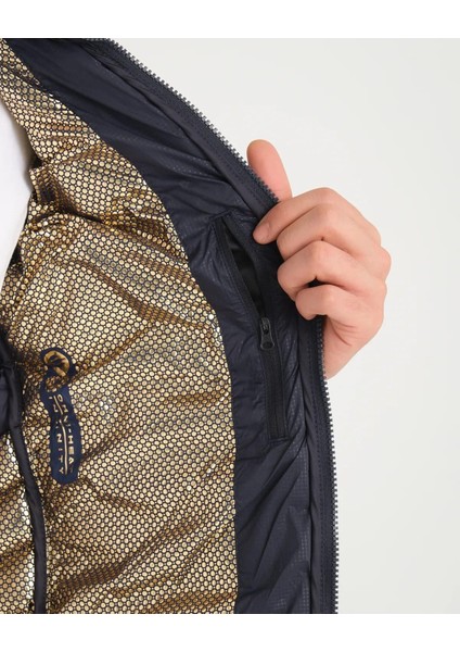 Infınıty Omnı Heat Siyah Slim Fit Termal Yelek indirimleri