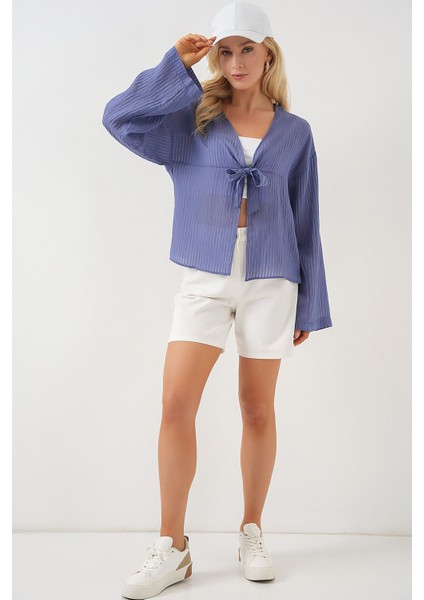 Kadın BDART Fiyonk Bağlamalı Sırsız V-Yaka Bluz Blue fiyatları