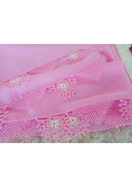 Krep Kumaş El Işi Iğne Oyası ,namaz, Mevlit Örtüsü, Özel El Yapımı Çember Çeyizlik Oyalı 140X75 cm fiyatları