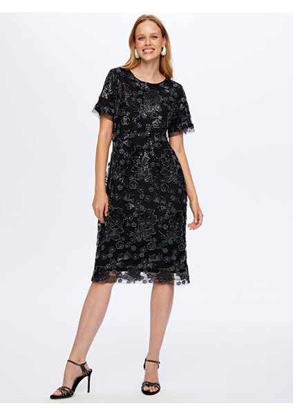 Boncuk ve Payet Işli Çiçek Desenli Kısa Kollu Abiye Elbise W26ABY008