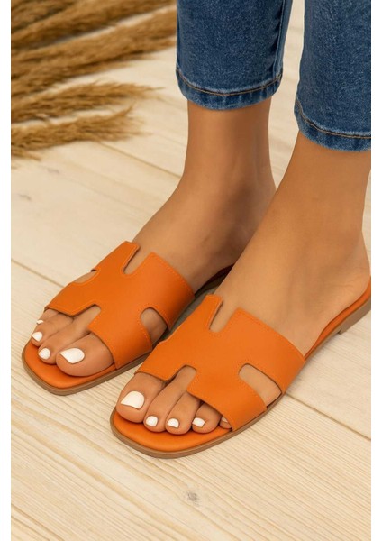 Hermes Modeli Önü Yanı Açık Kadın Terlik Dış Mekan ve Ev Terliği