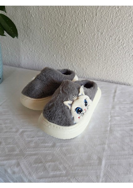 Kadın Kedili Peluş Rahat Ev Terliği 25BNT133