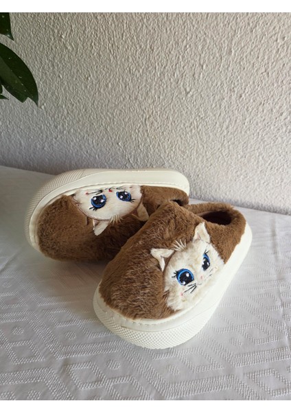 Kadın Kedili Peluş Rahat Ev Terliği 25BNT133 fiyatları