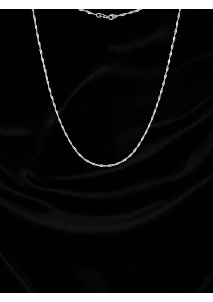 45 cm Düz Klasik 1.50 gr 925 Ayar Gümüş Kolye Zinciri fırsatları