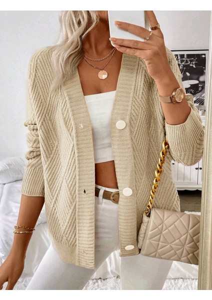 Baklava Desenli Düğmeli Model Dokuma Detaylı Uzun Kollu Triko Hırka