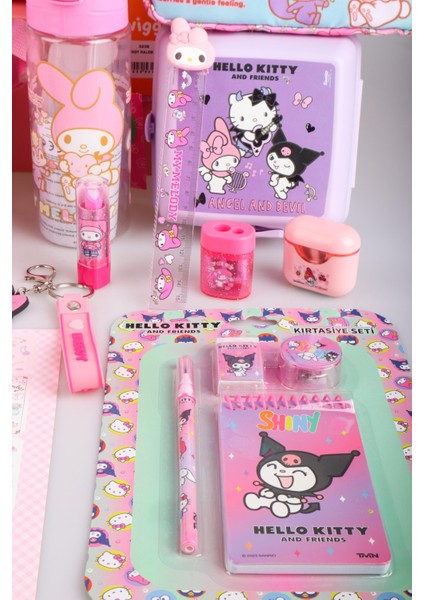 Dekomus Ile Yeni Sezon Lisanslı My Melody&best Frıends "melopınk Koleksiyonu" Full Kırtasiye Seti Okul,kalem ve Termoslu Beslenme Çantası Ile 500 ml Matara,beslenme Kutusu "dekomus Cep Defteri Hediyeli" indirimleri
