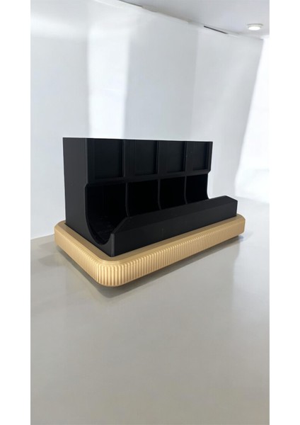 Dörtlü Kahve Kapsül Standı, Kahverengi Tablo ile Şık ve Kullanışlı Tasarım modelleri