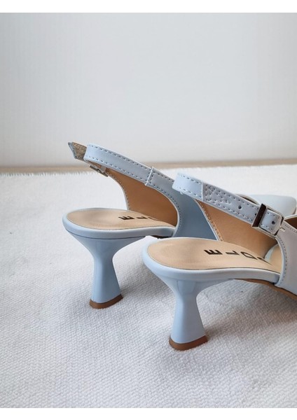 Yeni Sezon Bebe Mavisi Ince Topuklu Arkası Açık Kadın Stiletto fırsatları