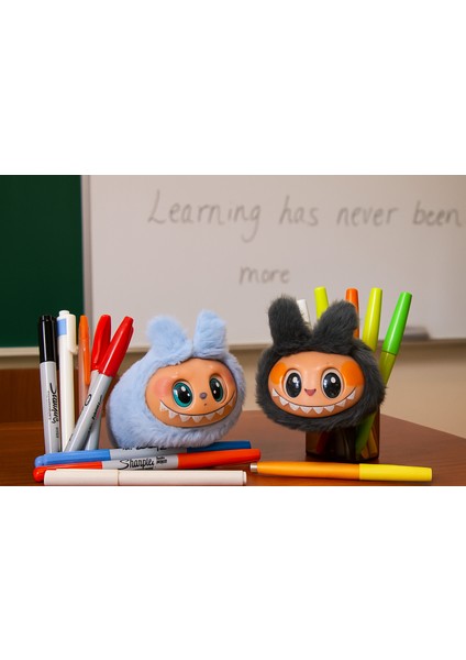 Labubu Okul Anahtarlıklı Kalemlik Gri