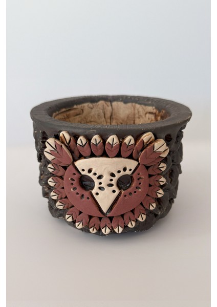 El Yapımı Seramik Saksı