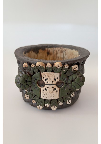 El Yapımı Seramik Saksı