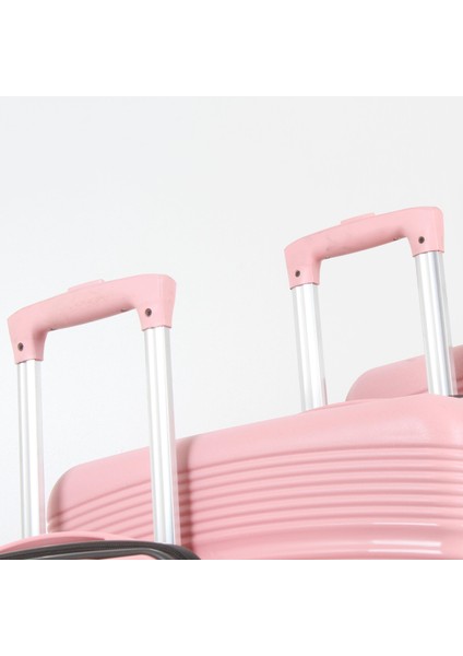 Pp Bavul - Orta Boy Çizgili. modelleri