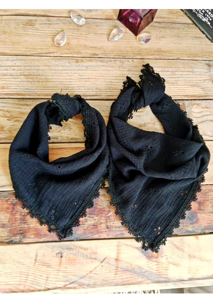 Siyah Nakışlı Muslin Kumaş Anne Kız Kombin – %100 Pamuk, Nefes Alan Doğal Kumaş Bandana