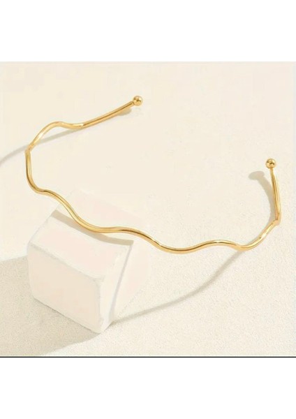 Dalgalı Tasarım Gümüş Choker Kolye - Minimalist ve Şık modelleri