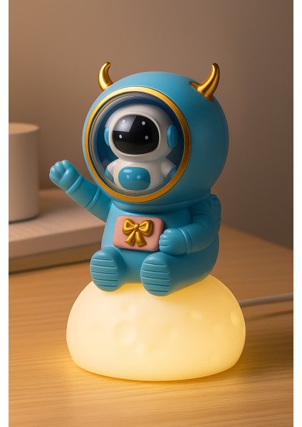 Astronot Figürlü Dokunmatik Masa Lambası – Çocuk ve Yetişkin Gece Lambası fiyatları