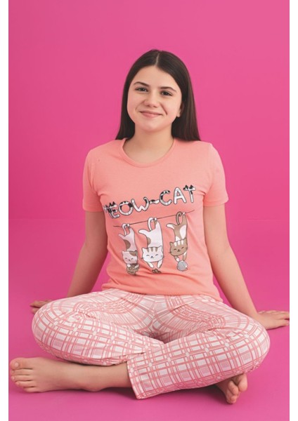 Faryakids Pamuklu Kısa Kollu Kedi Desenli Kız Çocuk Pijama Takımı