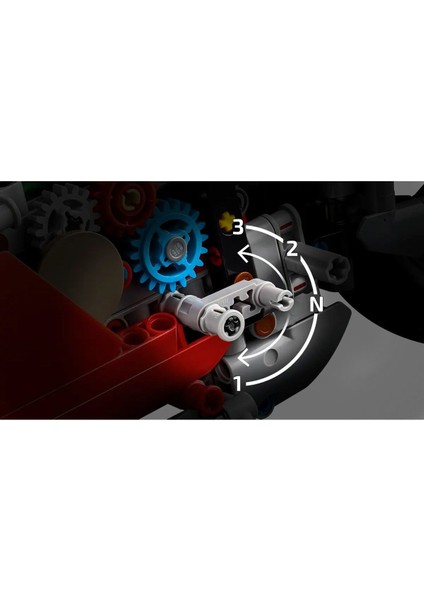 42202 Ducati Panigale V4 S Motosiklet 1603 Parça +18 Yaş