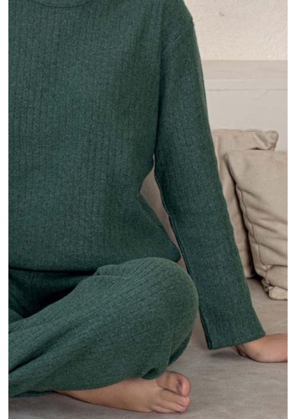 Pamuklu Kalın Kışlık Interlok Şeritli Uzun Kollu Örme Pijama Takımı fiyatları