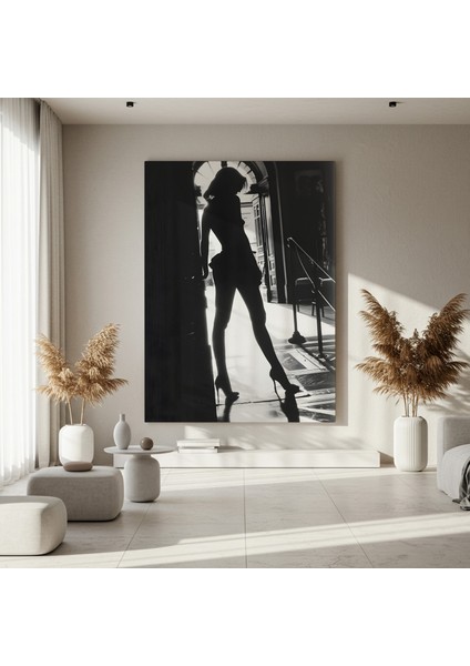 Karanlık Modern Kadın Silüeti Tablosu fırsatları