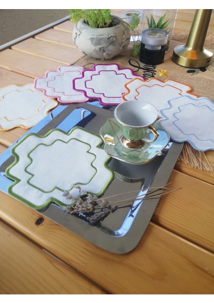 Premium Kahve Sunum Peçetesi – Modern ve Estetik