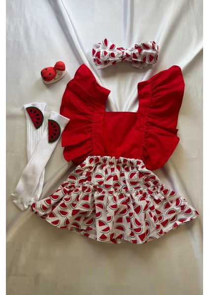 Kız Bebek Karpuz Desenli Salopet Bandana ve Keçeli Çorap 3'lü Set
