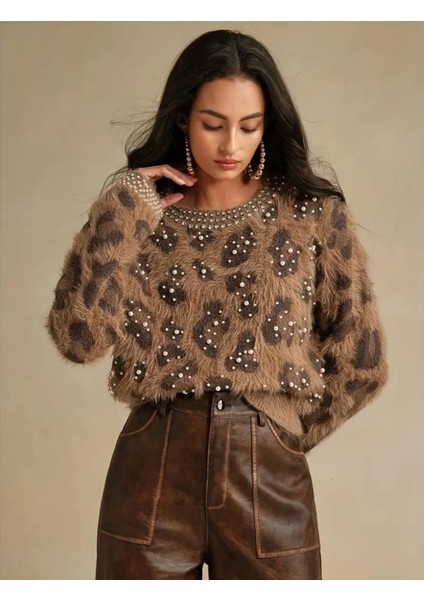 Kadın Leopar Desenli Incili Kürklü Triko Kazak fırsatları