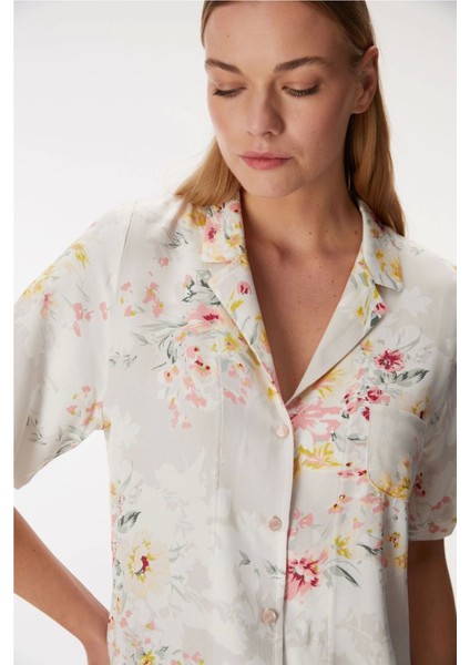 11355 Desenli V Yaka Kısa Kol Gömlek ve Şort Kadın Pijama Takım fiyatları