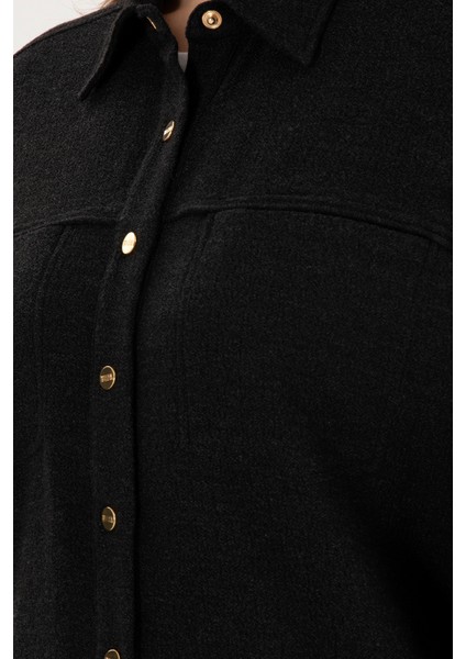 Kadın Siyah Gömlek Desenli 50289843-VR046