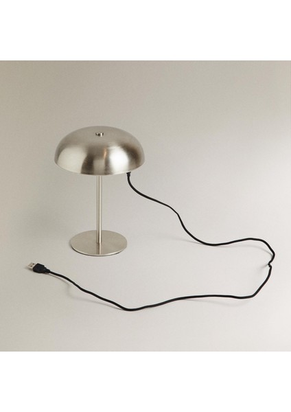 Dokunmatik LED Masa Lambası 3 Kademeli Şarjlı USB Abajur Modern Minimalist Tasarım Abajur fırsatları