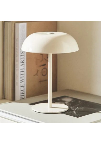 Dokunmatik LED Masa Lambası 3 Kademeli Şarjlı USB Abajur Modern Minimalist Tasarım Abajur