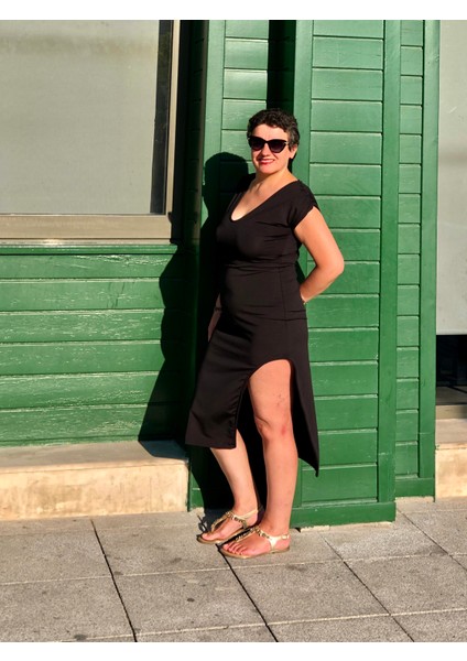 V Yaka Düşük Kol Derin Yırtmaçlı Midi Boy Elbise modelleri