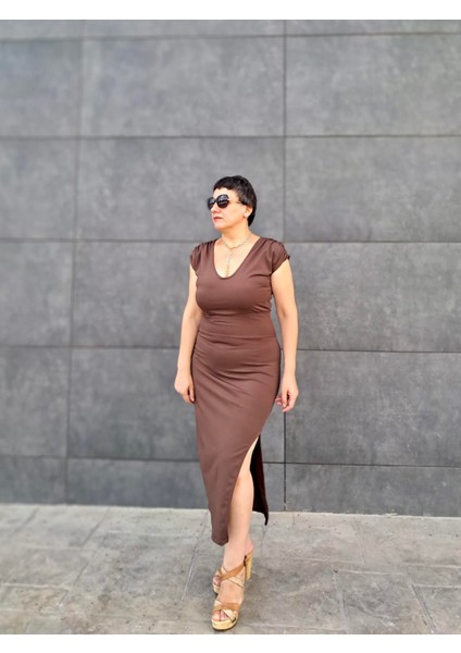 V Yaka Düşük Kol Derin Yırtmaçlı Midi Boy Elbise modelleri