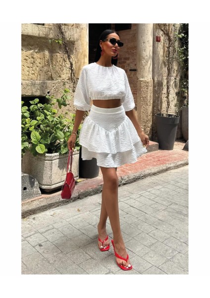 Crop Bluz ve Kat Kat Etekli Takım