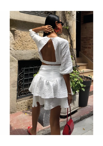 Crop Bluz ve Kat Kat Etekli Takım fiyatları