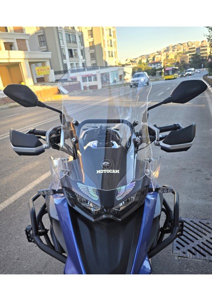 Qj Srt 550 Siperlik Ön Cam 2022-2025 Model 54CM Şeffaf Renkli 4mm