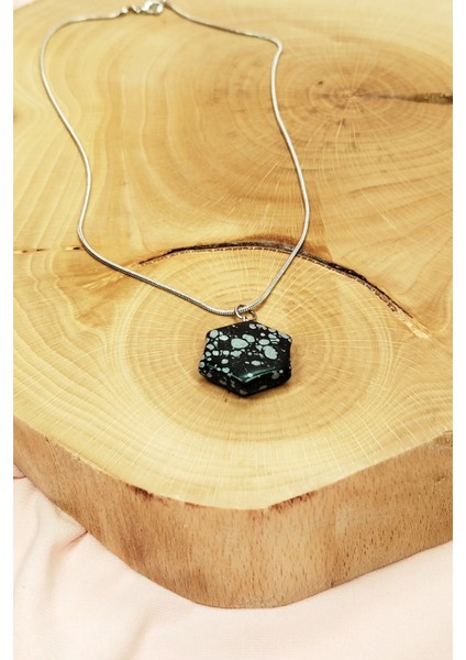 Obsidyen Doğal Taşı Zincirli El Yapımı Kolye Uç: 2 cm Zincir: 20 cm Kutulu modelleri