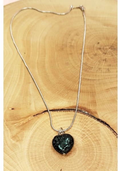 Lav Taşı Doğal Taşı Zincirli El Yapımı Kolye Uç: 1,5 cm Zincir: 20 cm Kutulu fırsatları