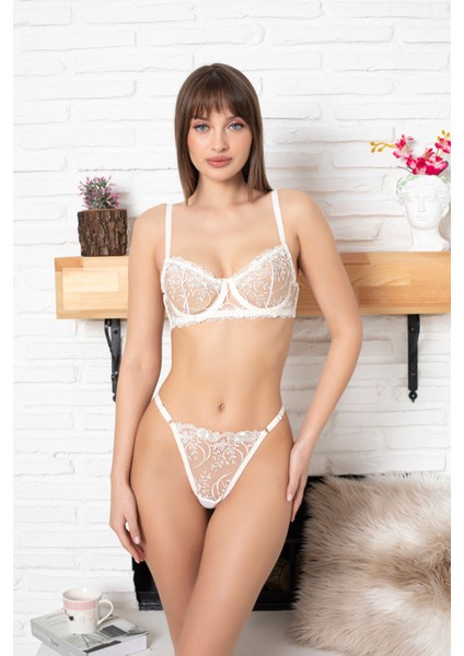 Dantel Detaylı Transparan Balconette Sütyen & Tanga Külot Takımı modelleri