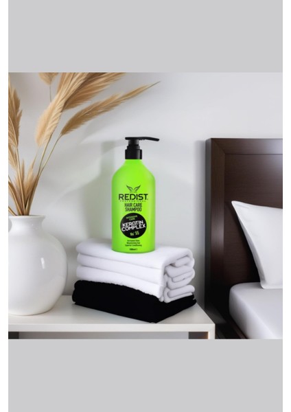 Bakım Sampuanı Keratın 1000 ml Tüm Saç Tipleri İçin Keratin ile Besleyici ve Yenileyici fırsatları