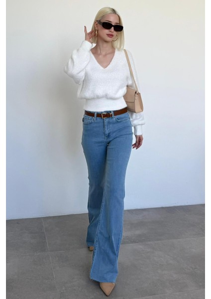 Kemik Rengi V Yaka Yumuşak Dokulu Kadın Kazak MG2499 modelleri