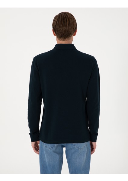 Erkek Lacivert Slim Fit Kıvrılmaz Polo Yaka Basic Pike Sweatshirt 50314048-VR033 indirimleri