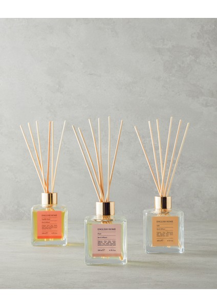 Soft Çubuklu Oda Kokusu 200 ml Kalıcı Ferah Meyve Çiçek Aromalı Dekoratif Şişe